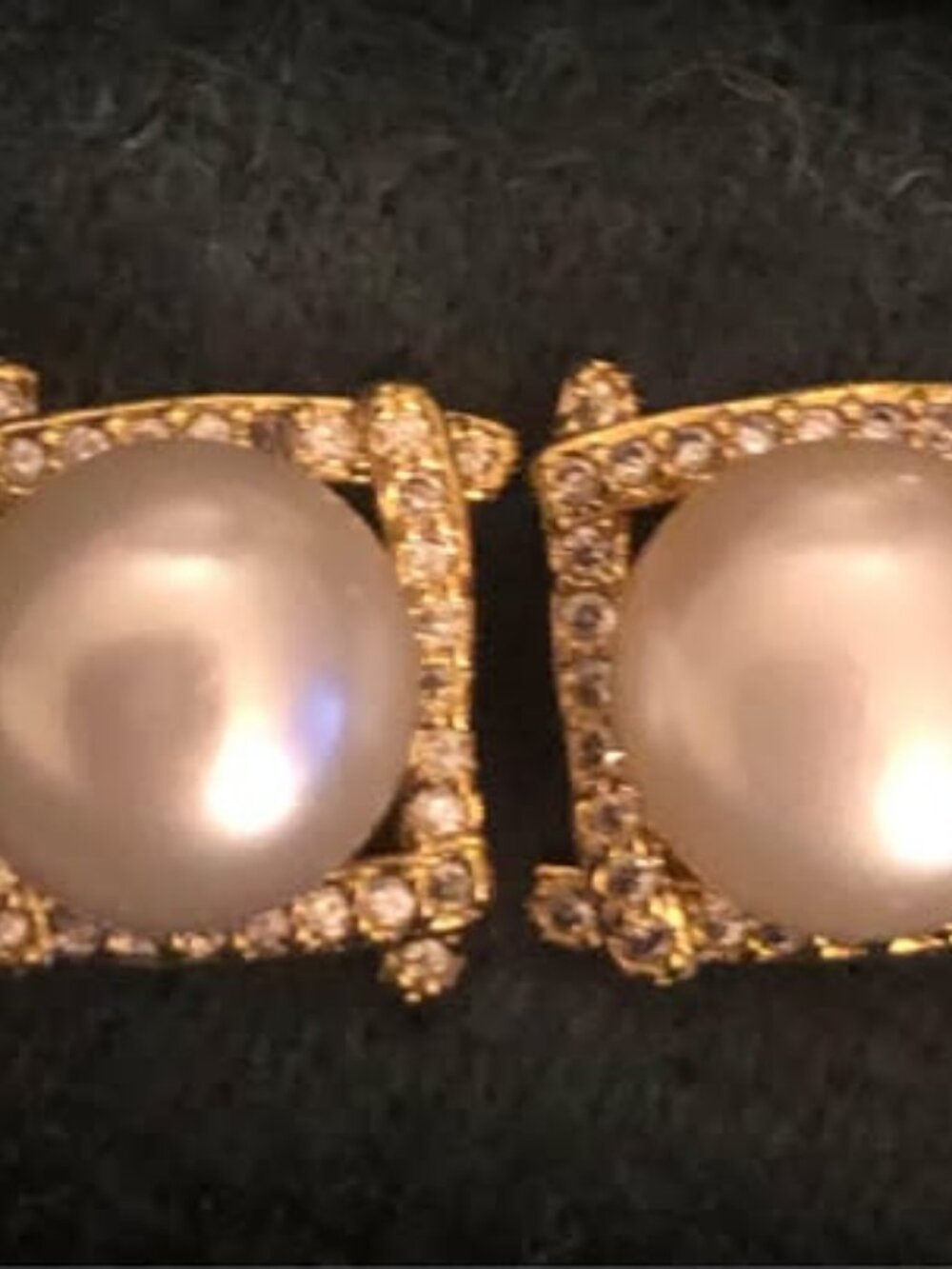 Natural 8.5mm White Round Pearl 925 Sterling Silver Stud Earrings